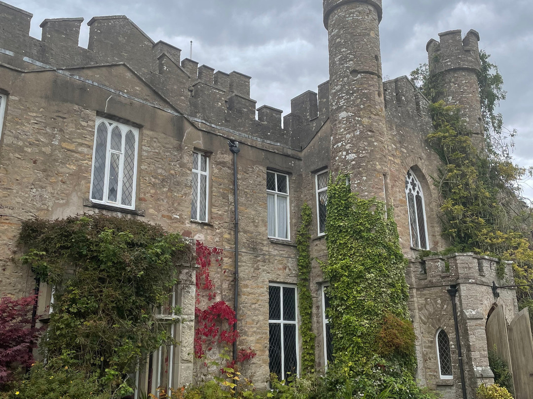 奥吉尔城堡民宿主图