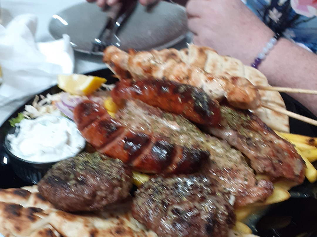 Tellis Holiday Rooms By Hotelius主图