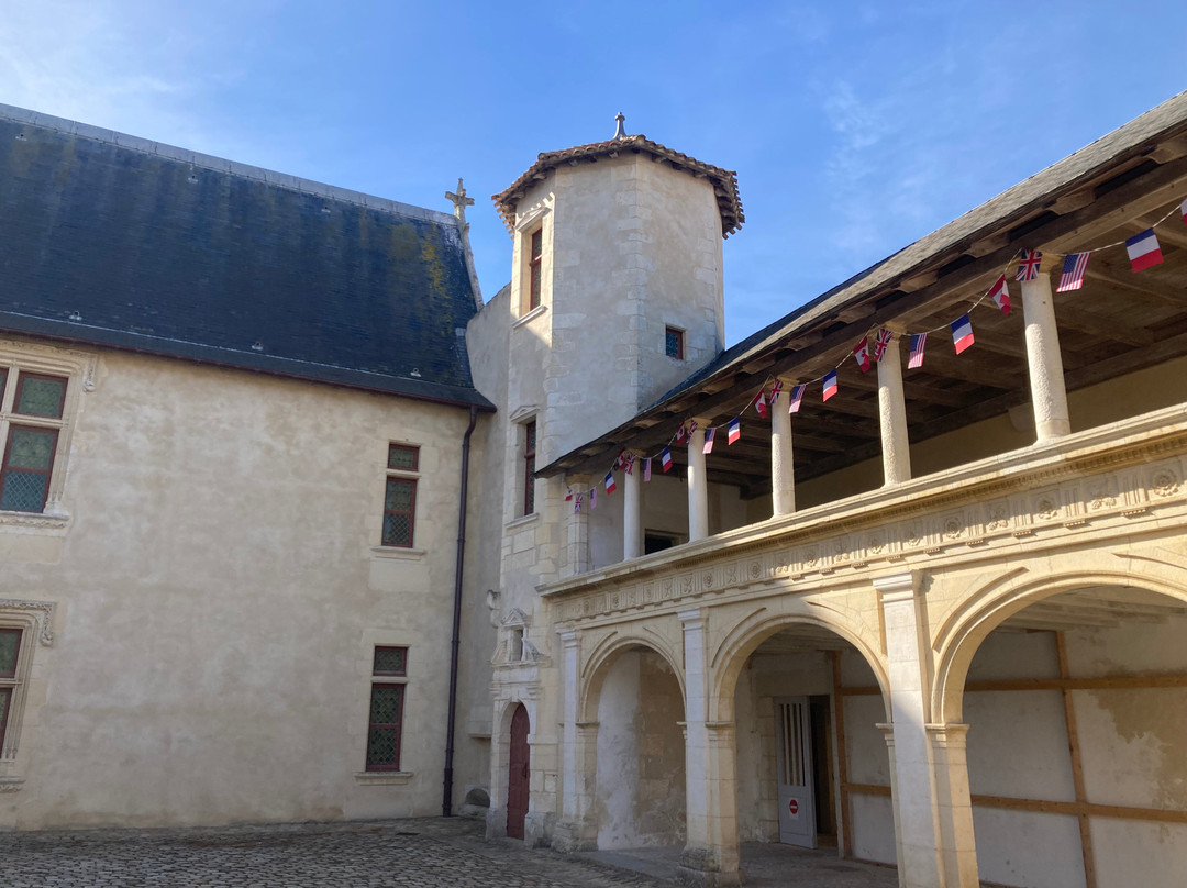 Musée Ernest Cognacq-Saint Martin de Re必去景点