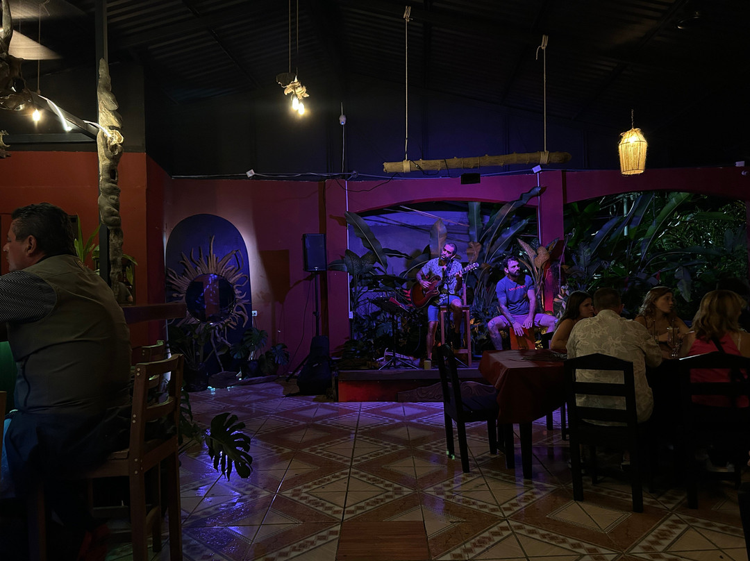 Bugambilia Tortuguero