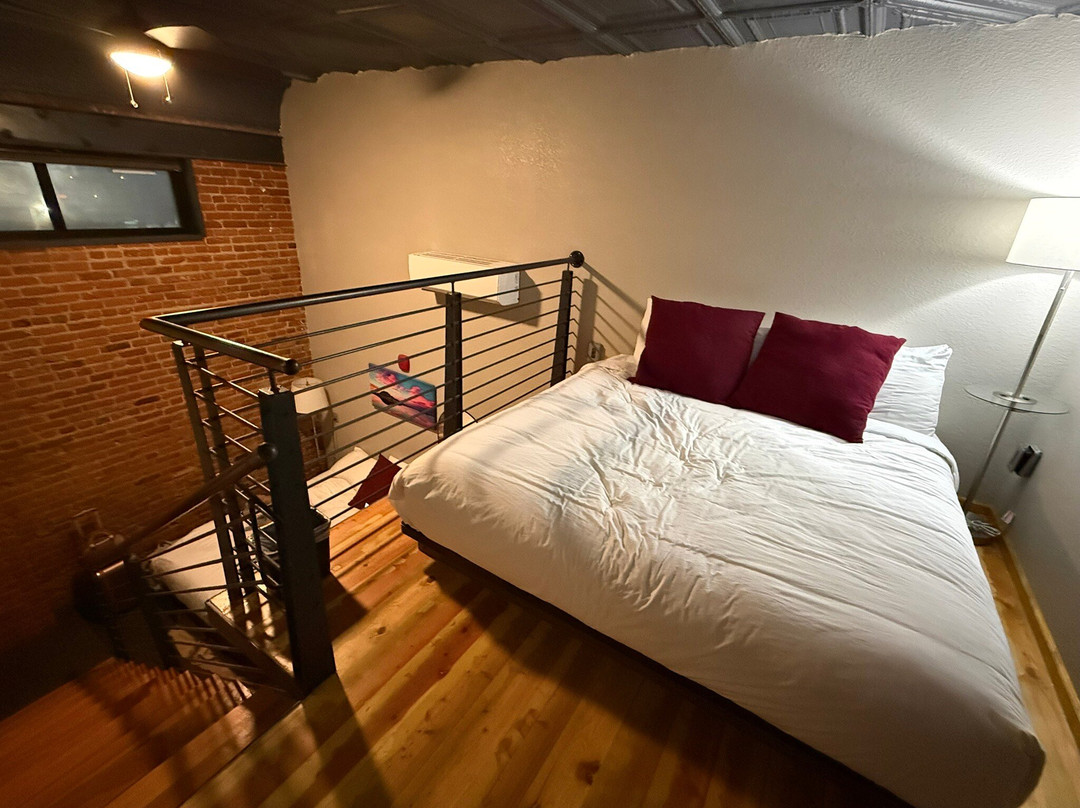 The Hotel Sturgis主图