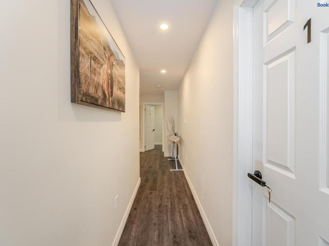 Cozy Basement Suites Oakville