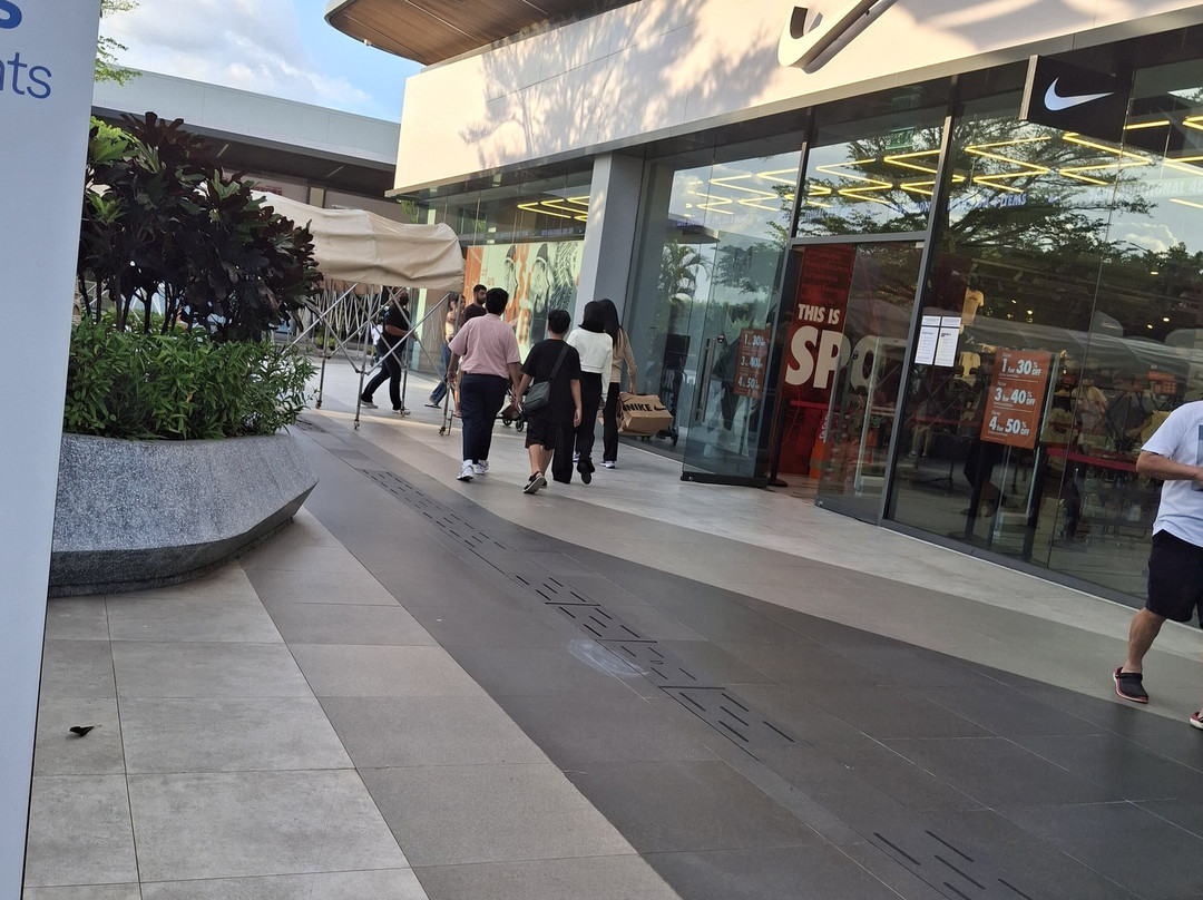 Siam Premium Outlets Bangkok-挽捎通必去景点