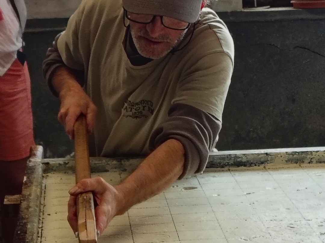 Patounis Soap Factory-科孚市必去景点