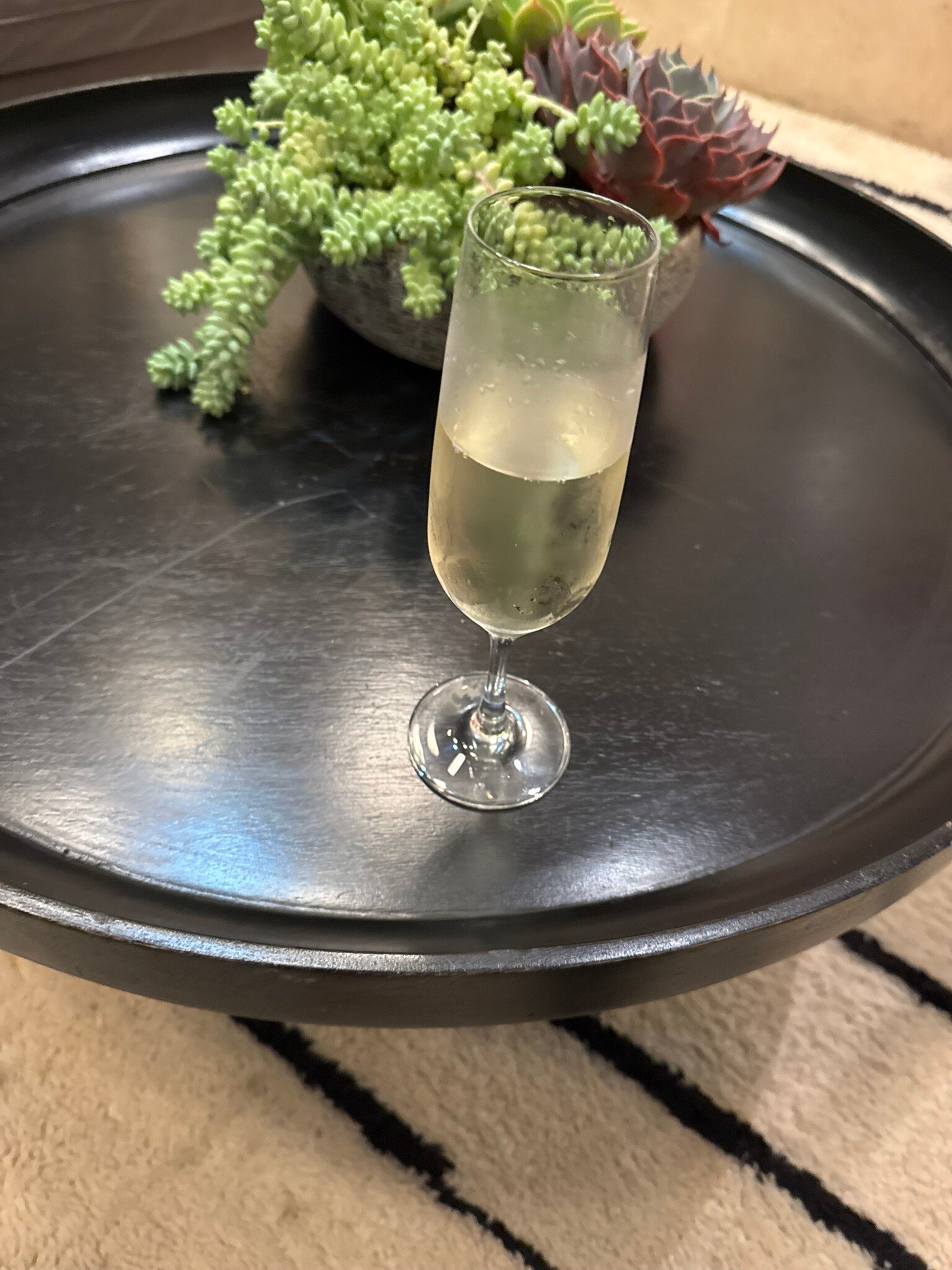 60比佛利山酒店-官方