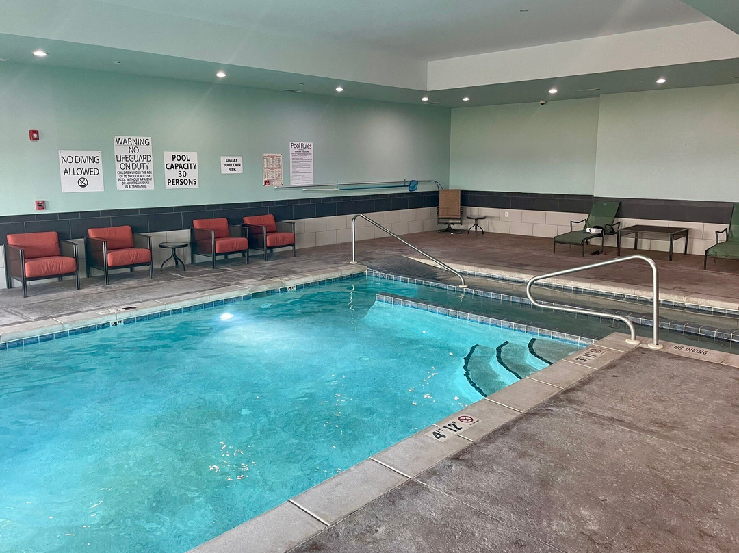 Holiday Inn Express & Suites Perryton By IHG主图