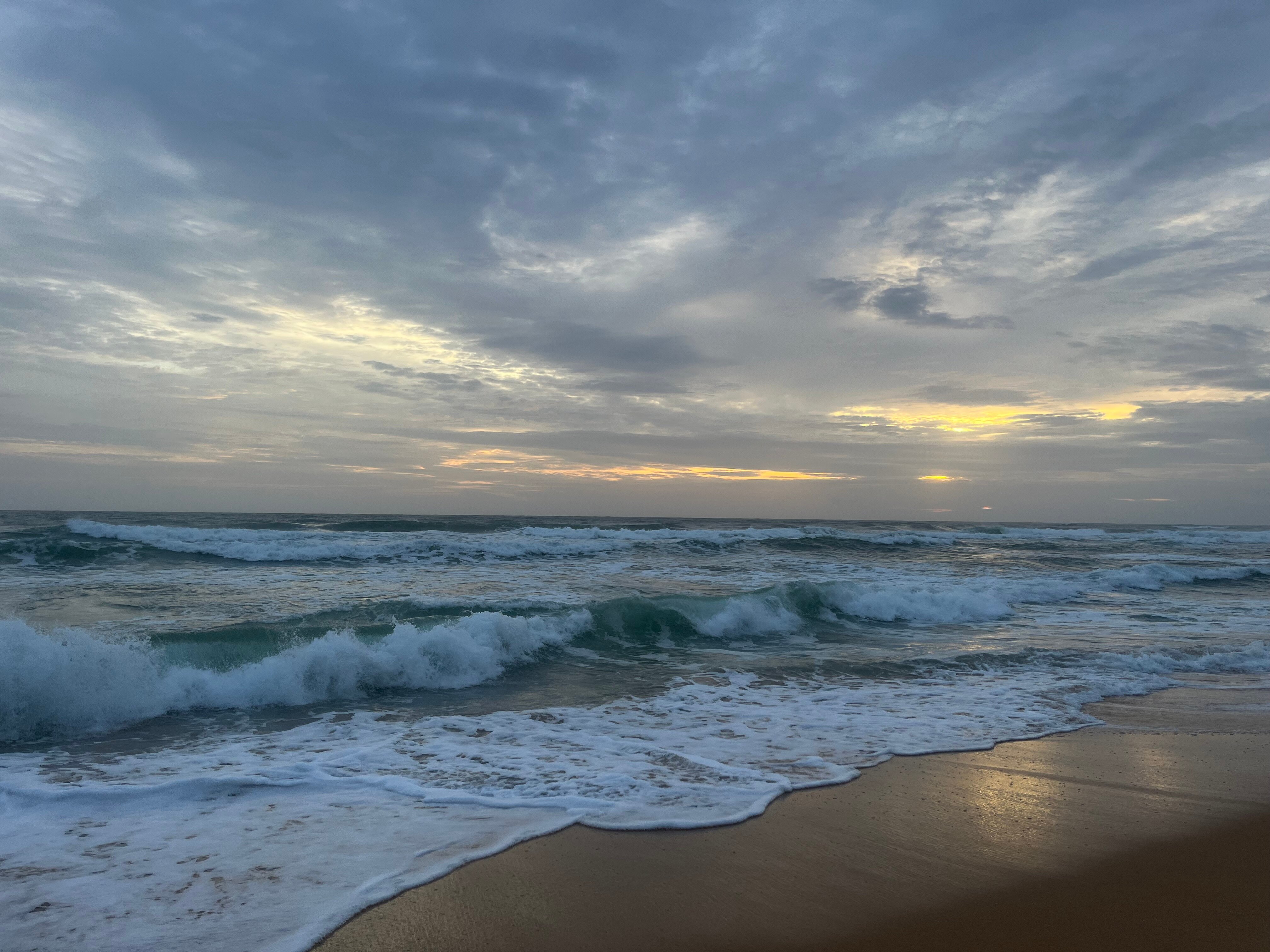 Villa Saffron Hikkaduwa-泳池