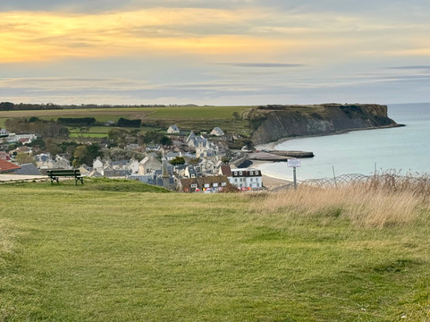 D-day Remembrance Tours-巴约必去景点