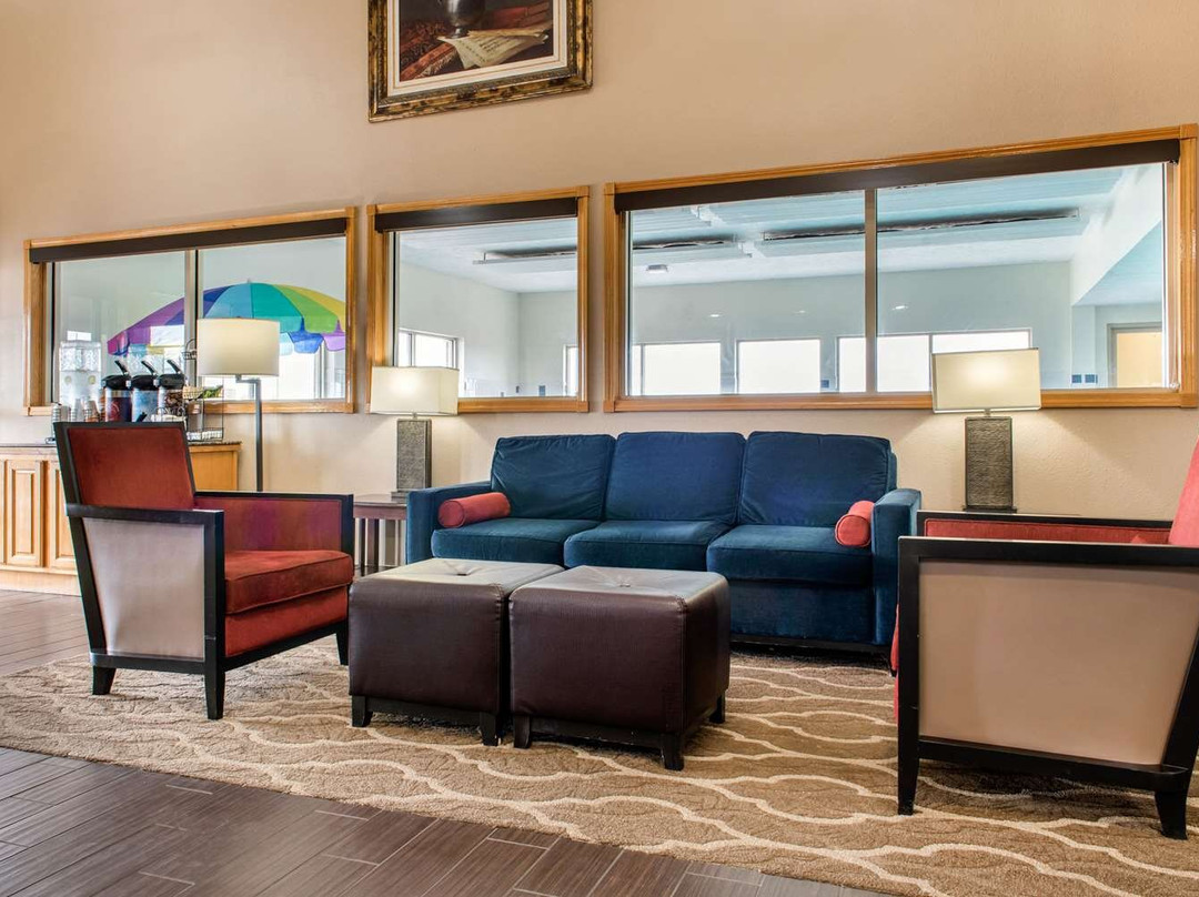 Bluff Springs酒店住宿-Quality Inn Jacksonville Near I-72