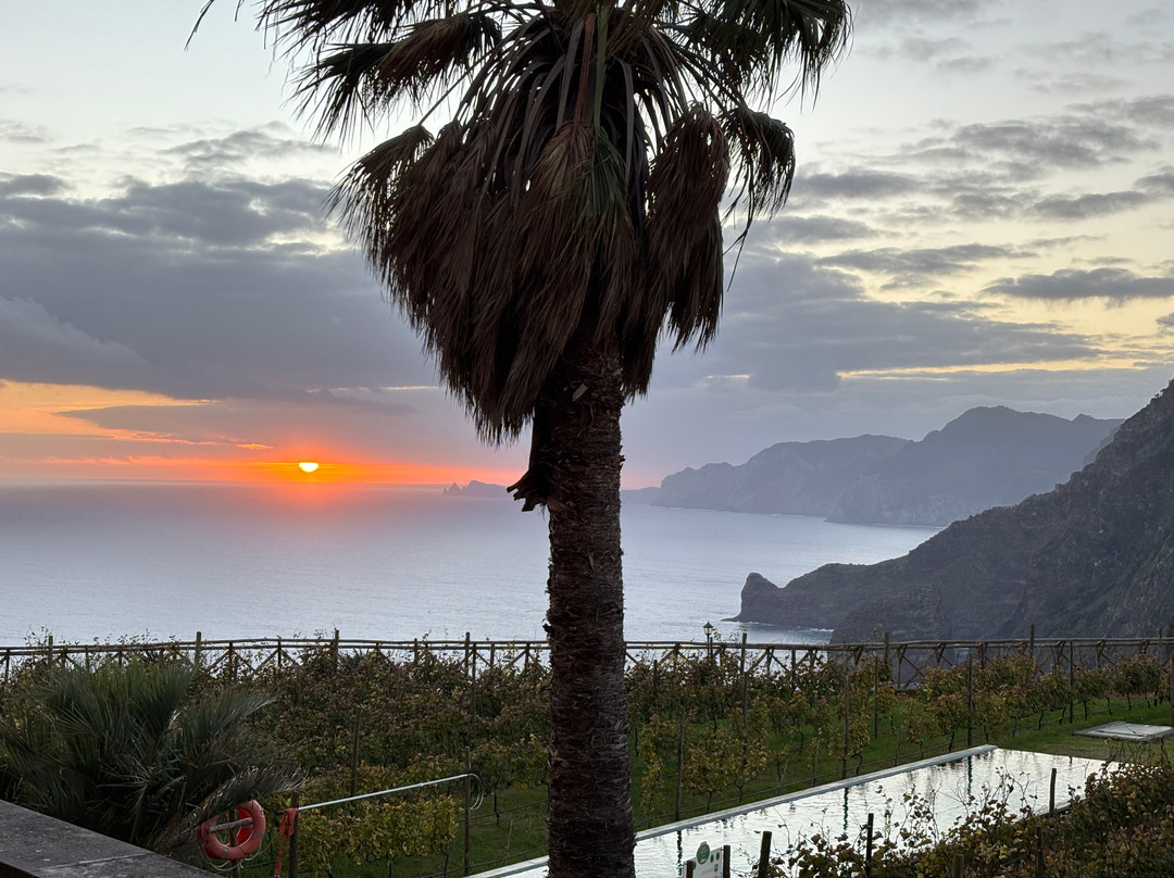 昆塔多弗拉酒店主图