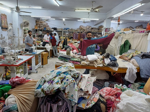 遗产纺织品店-斋蒲尔必去景点