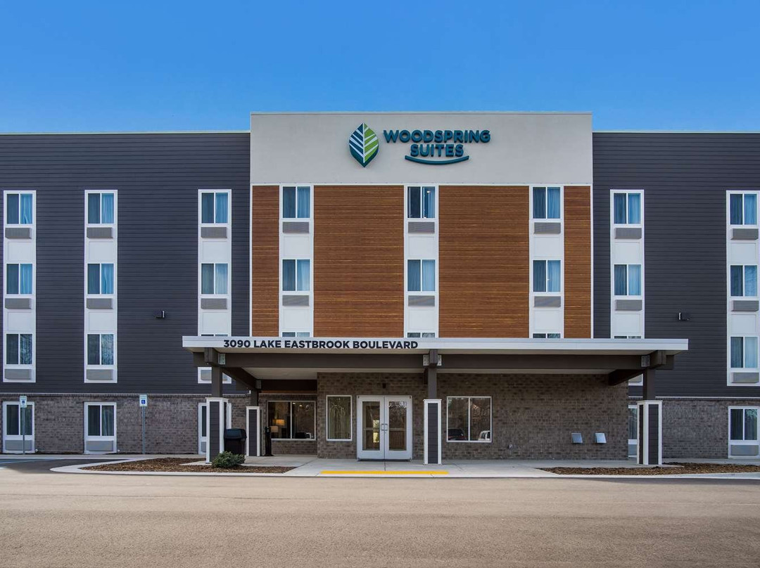 WoodSpring Suites大急流城肯特伍德