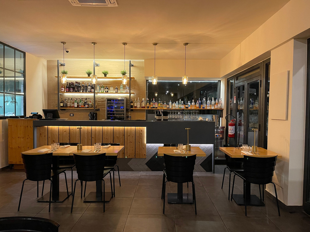 Carlentini餐馆和美食-Scivù Ristorante & Cocktail Bar