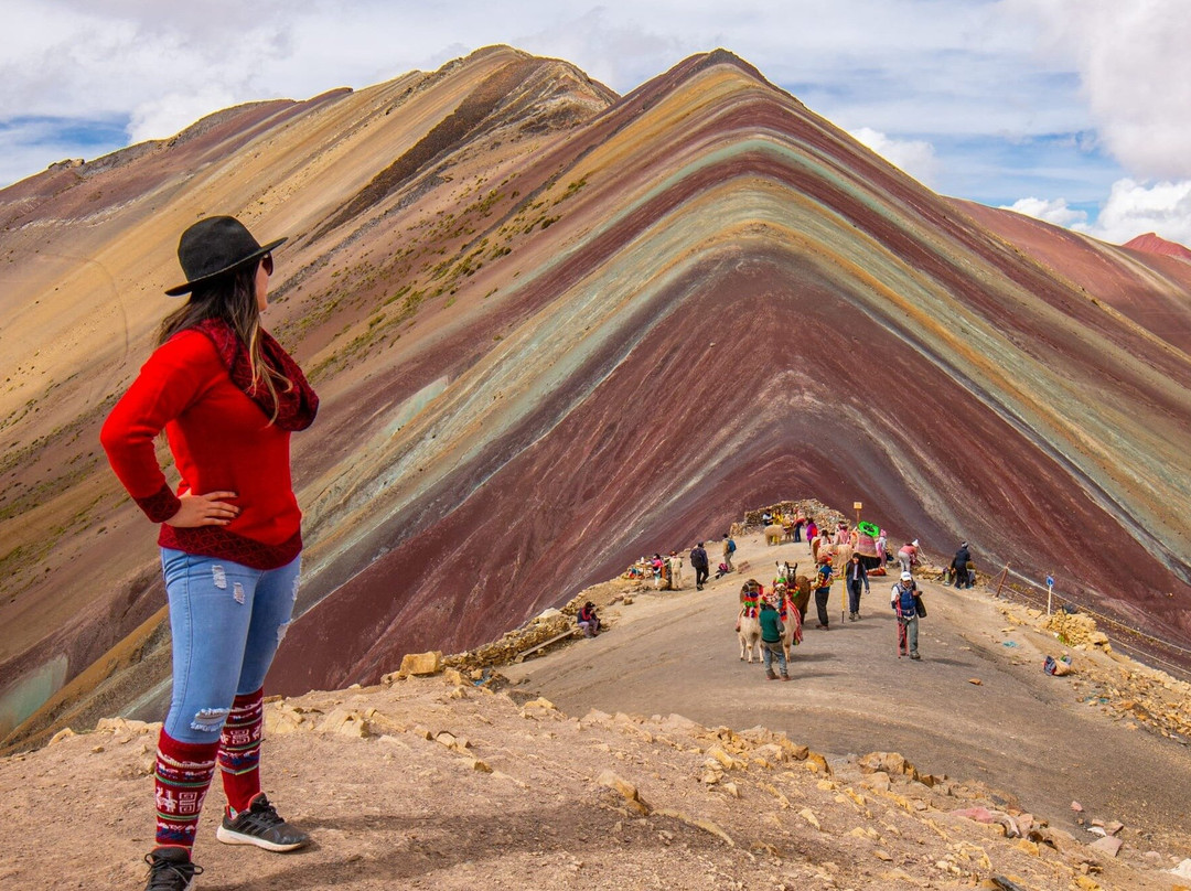 Rainbow Mountain tour