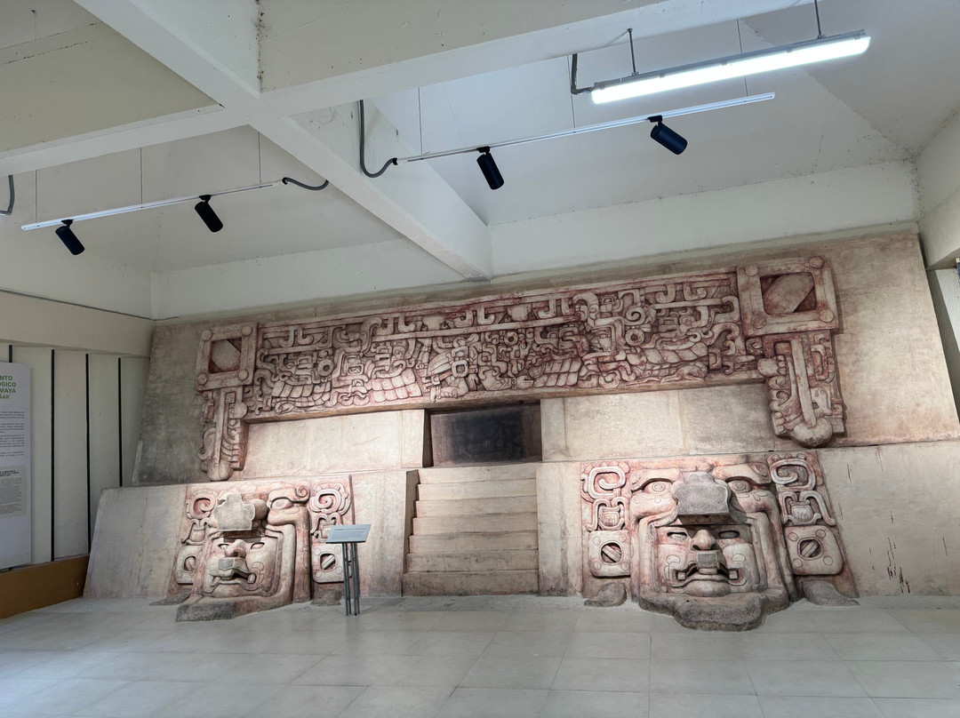 DANTA TOURS-Xpujil Town必去景点