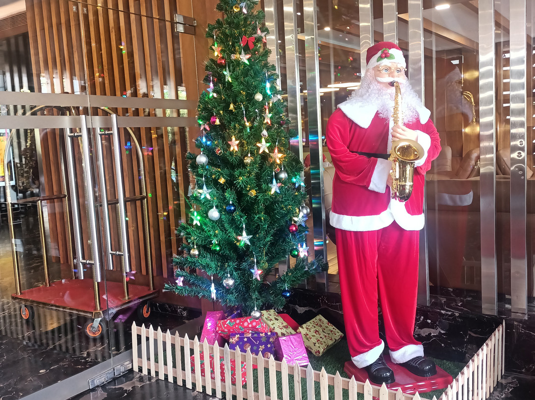 KPM Tripenta Hotel主图