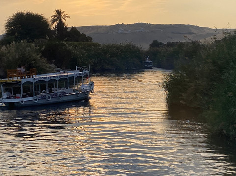 Happy Pharaoh Tours-卢克索必去景点