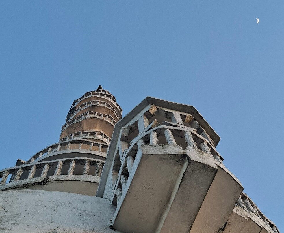 Ambuluwawa Tower-Gampola必去景点