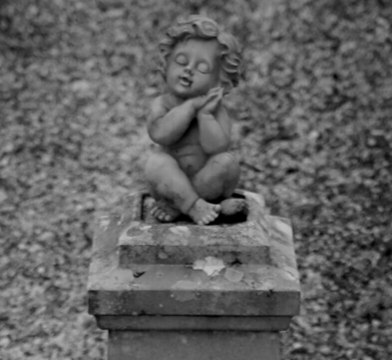 Cimetière de Bissey-sous-Cruchaud-Bissey-sous-Cruchaud必去景点