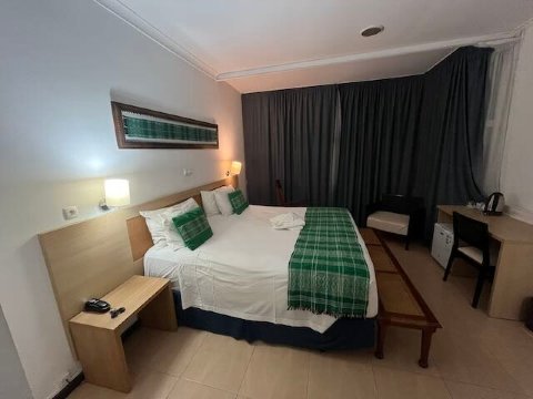 圣玛丽亚酒店-客卧