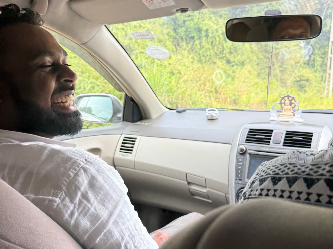 Tuk Tuk Laka-康提必去景点