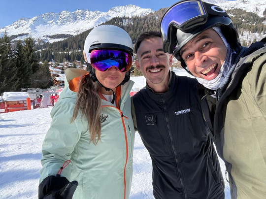 Independent Snowboard School-韦比尔必去景点