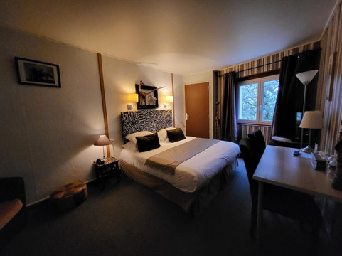 Logis Hotel Le Relais Sarrasin Rest. A La Table D'Alexandre主图