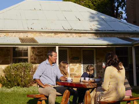 Markdale Station主图