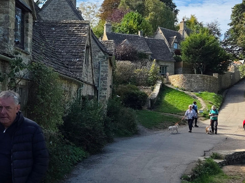 阿灵顿排屋-拜伯里必去景点