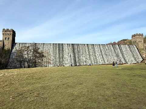 Derwent Dam-峰区国家公园必去景点