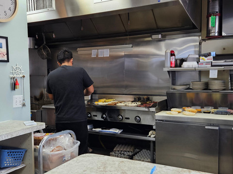 The Dock Outfitteres-锡赛德海茨必去景点