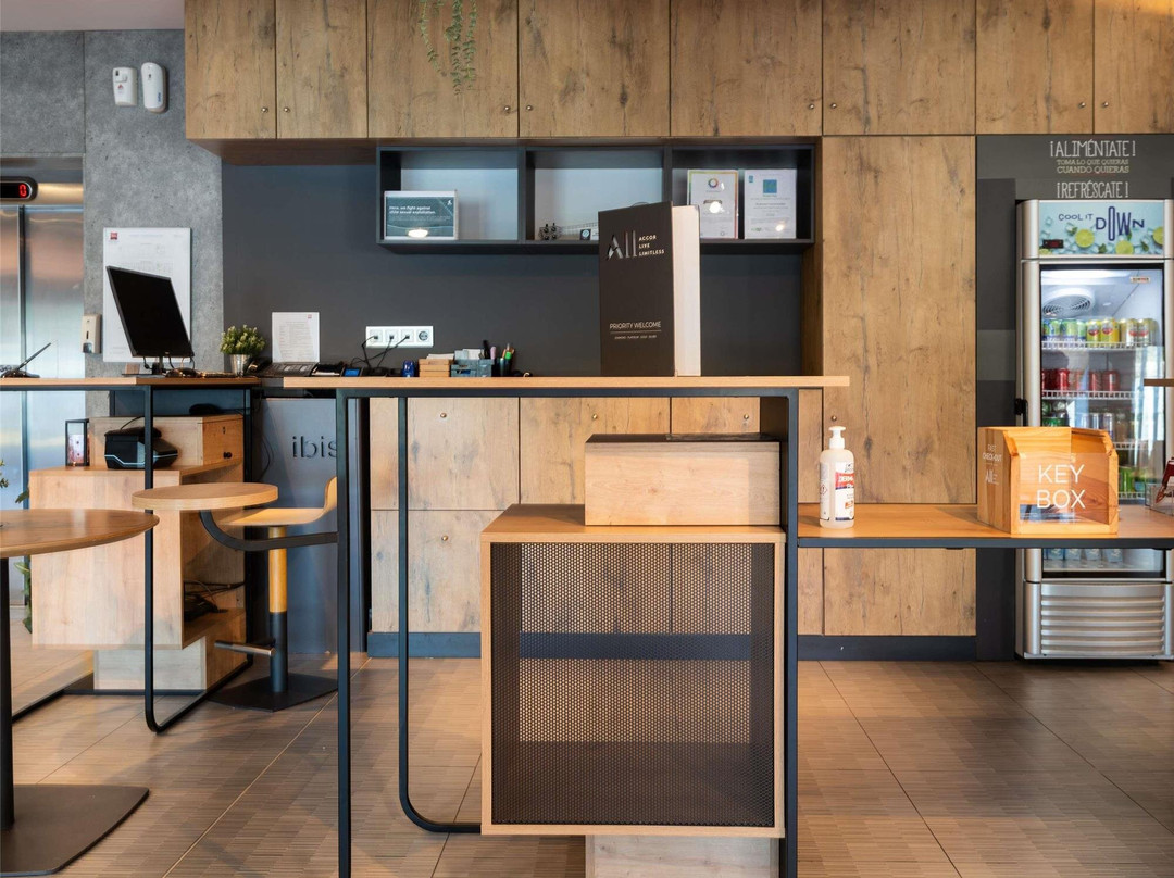 宜必思巴塞罗那格拉诺列尔斯蒙特梅洛酒店主图