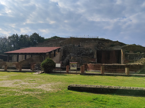 Grotta di Seiano-那不勒斯必去景点
