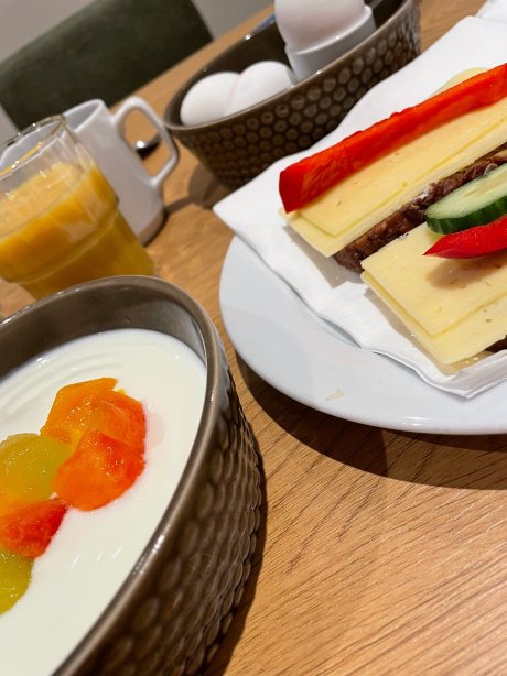 斯特兰德酒店-官方