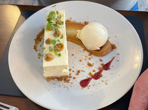 The Railway Inn主图