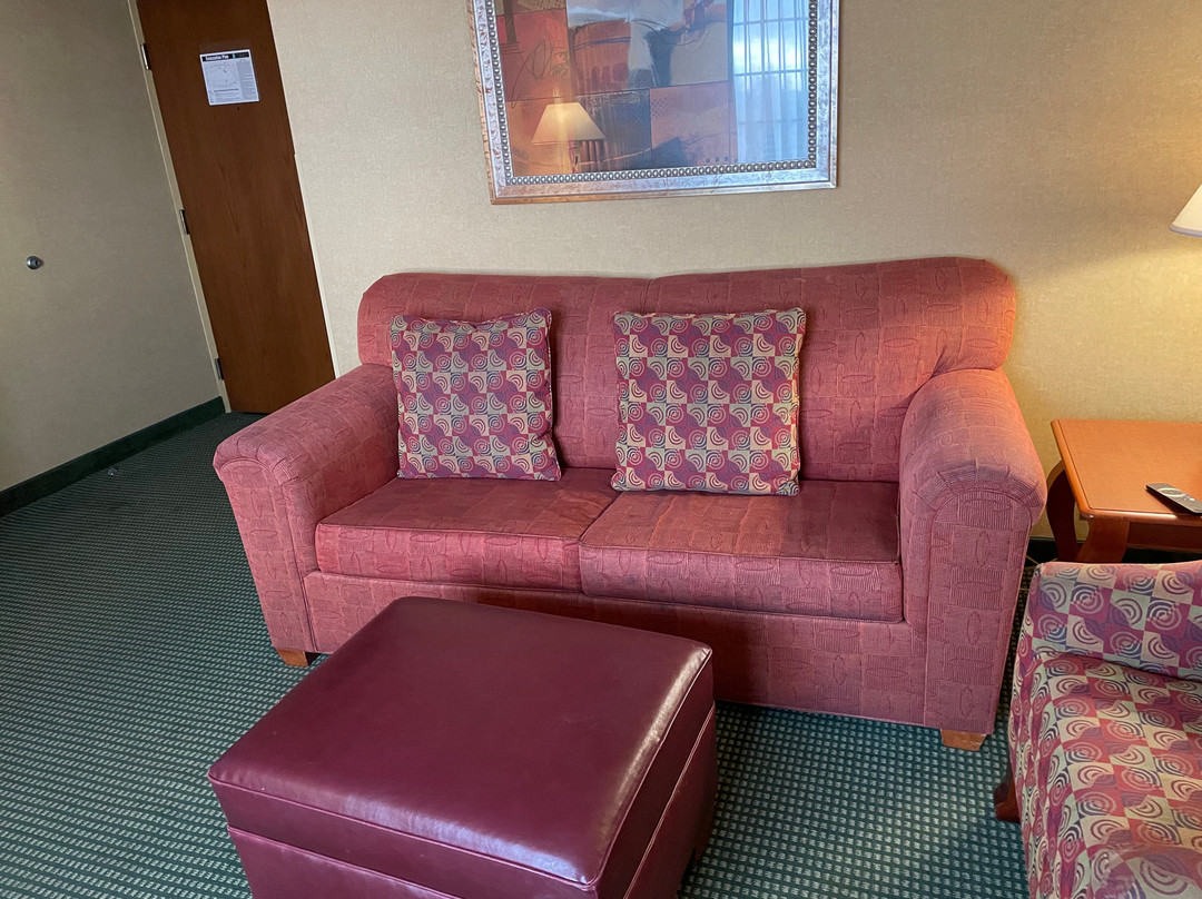 格林斯伯勒机场希尔顿安泊套房酒店主图