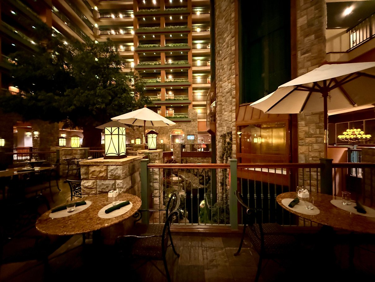 湖上度假酒店及会议中心-官方