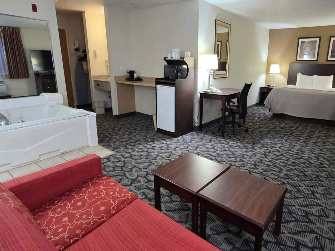 DeWitt酒店住宿-Quality Inn & Suites Eldridge Davenport North