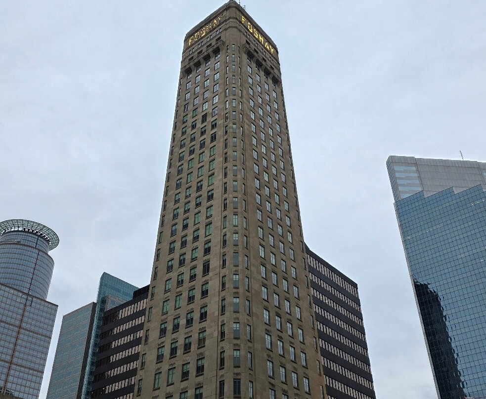 Foshay Tower-明尼阿波利斯必去景点