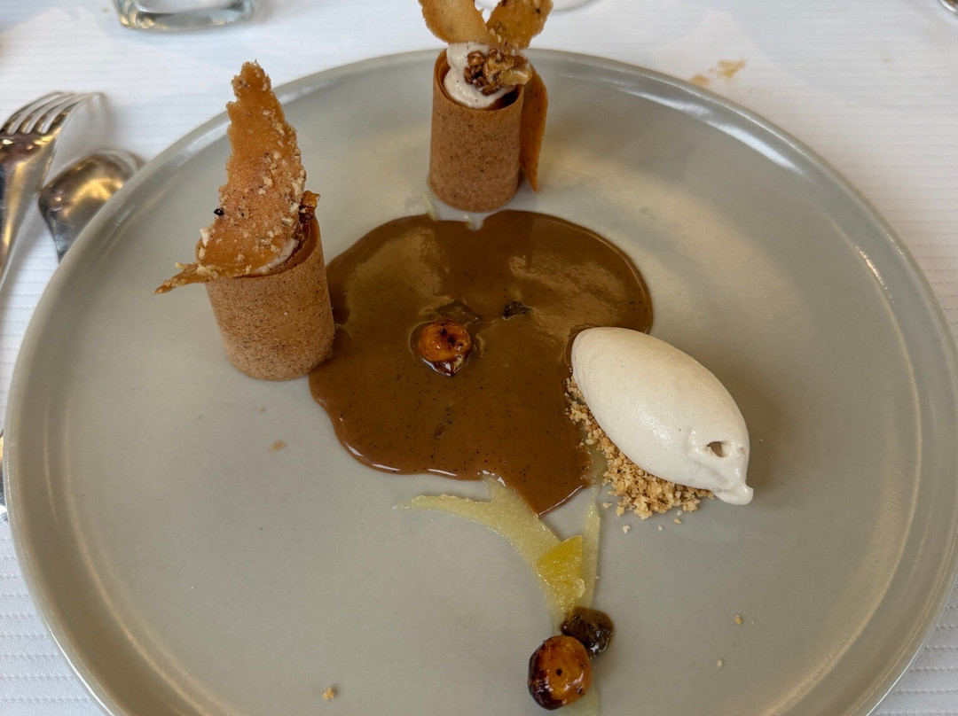 Hôtel Restaurant du Vieux Pont主图