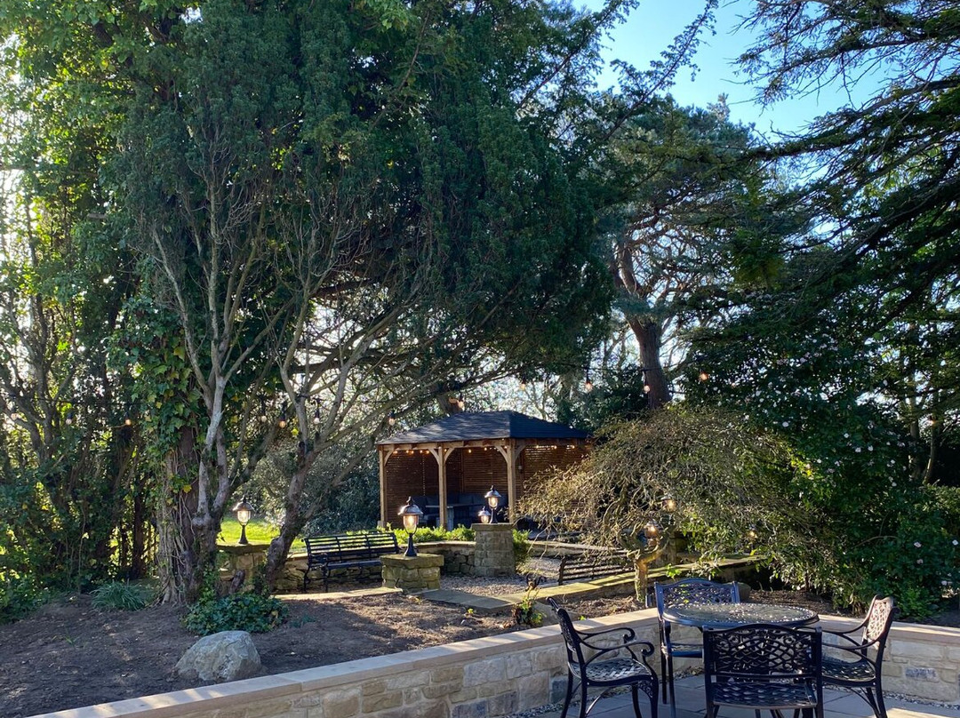 霍尔顿庄园酒店主图