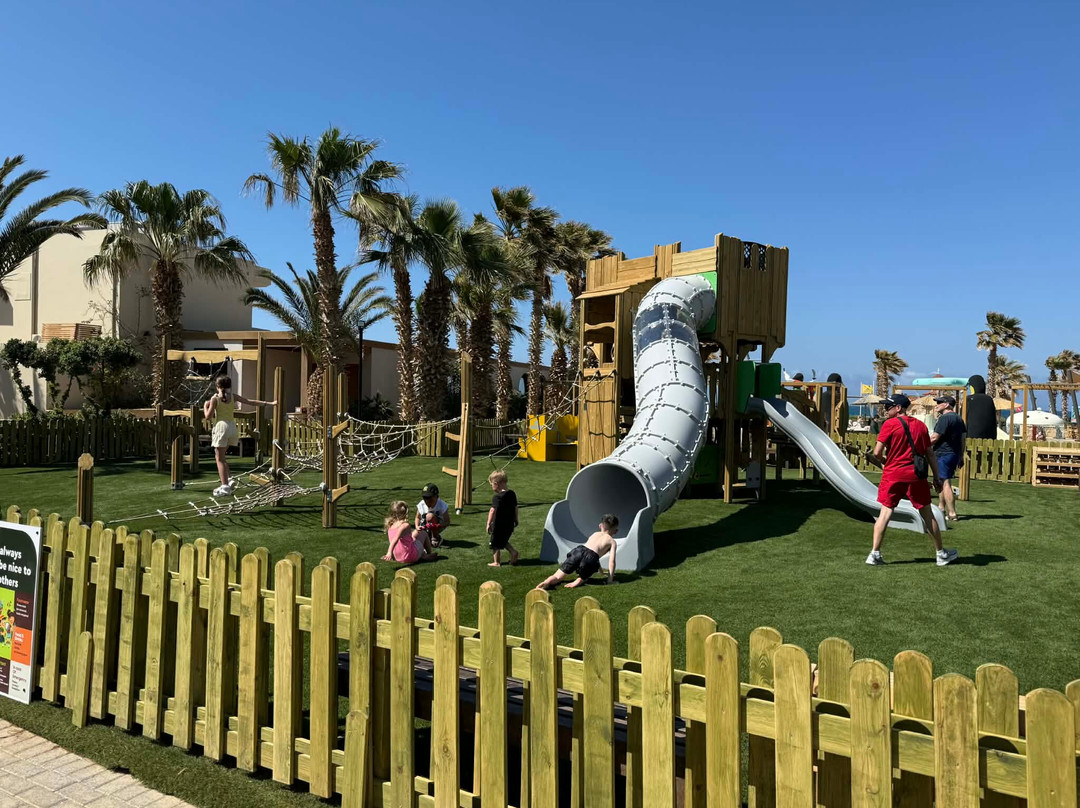 斯特拉宫水上乐园度假村主图