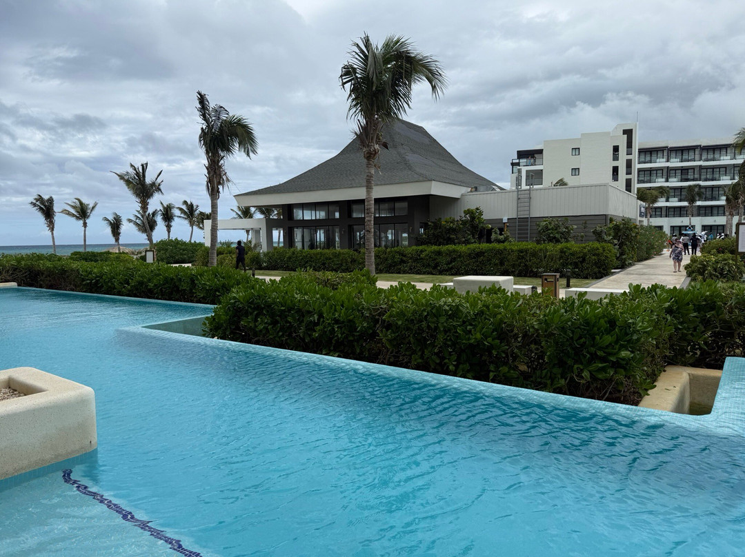 海洋伊甸湾酒店-限成人-全包主图