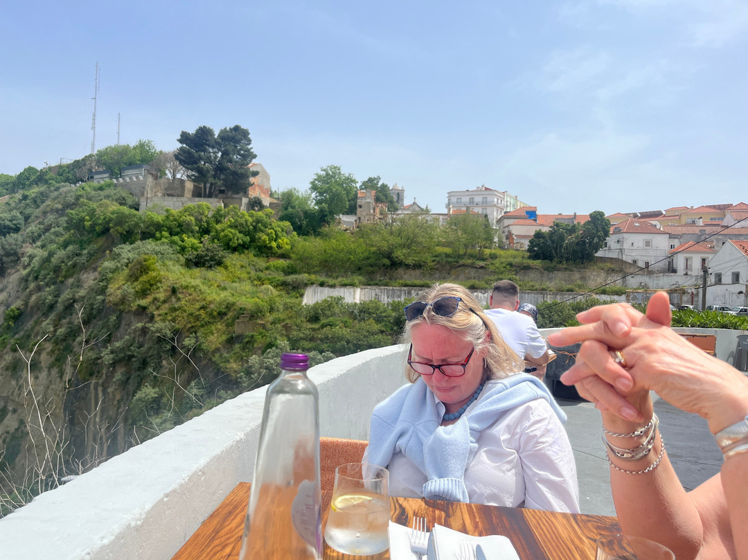 Elysium - Restaurant & Bar