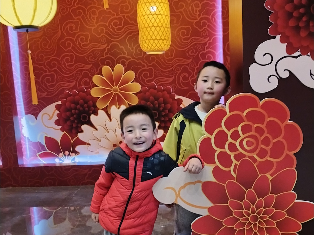 昆明索菲特大酒店主图