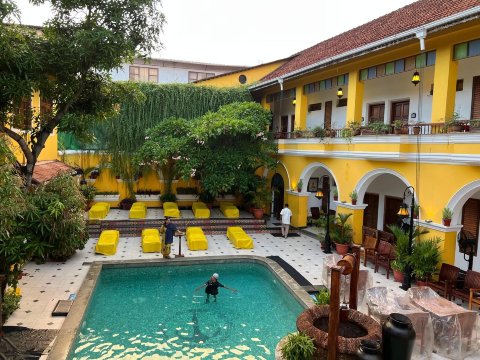 柯钦堡酒店-旅行者