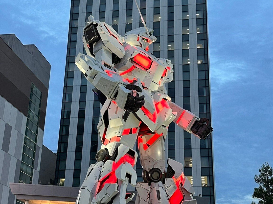 Unicorn Gundam Statue-江东区必去景点