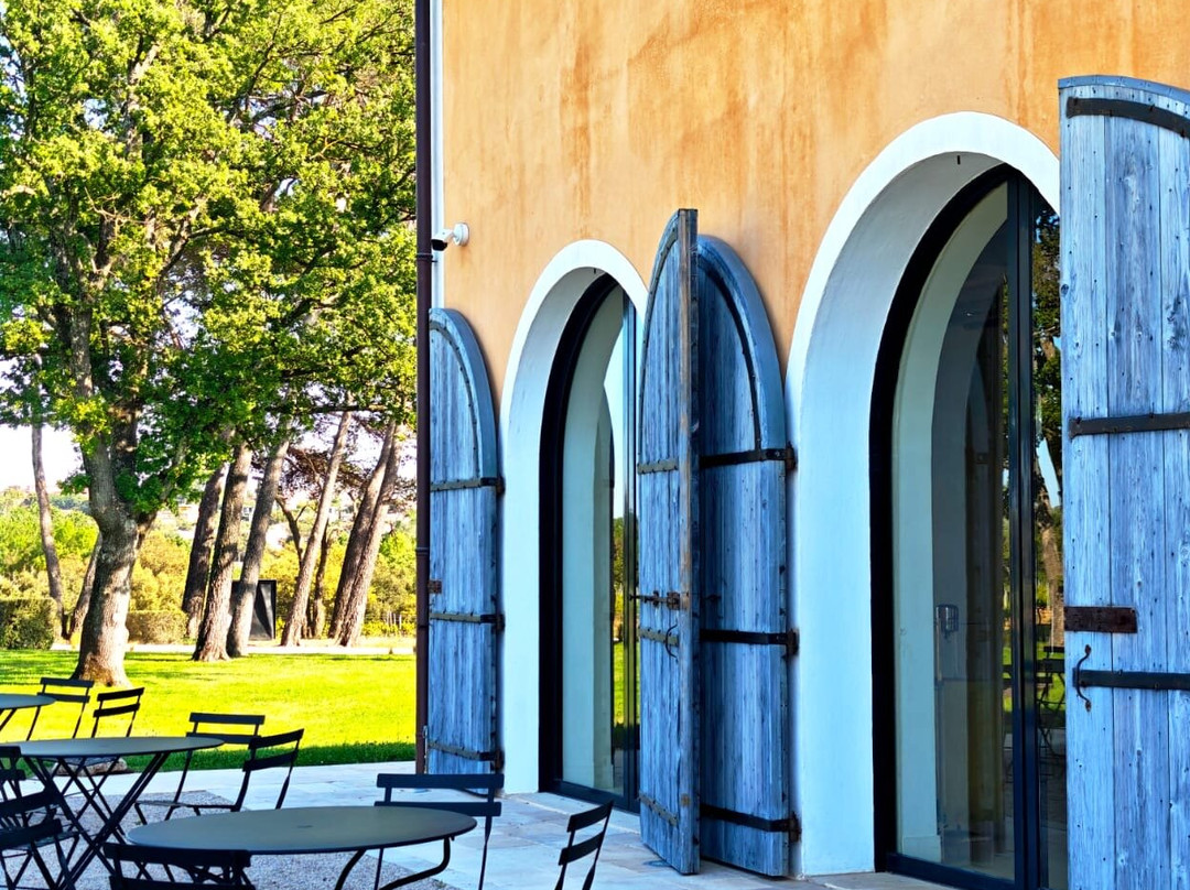 Château Saint-Maur Cru Classé-Cogolin必去景点