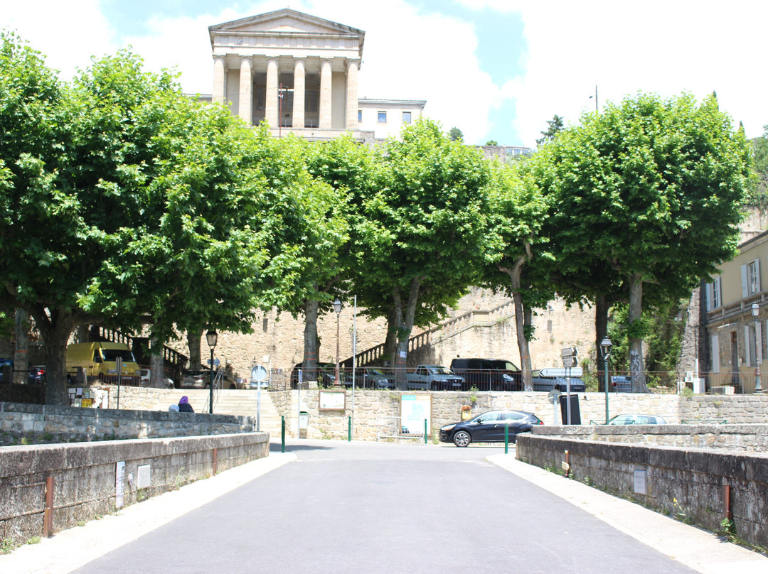Office de Tourisme du Val de Ligne-Largentiere必去景点
