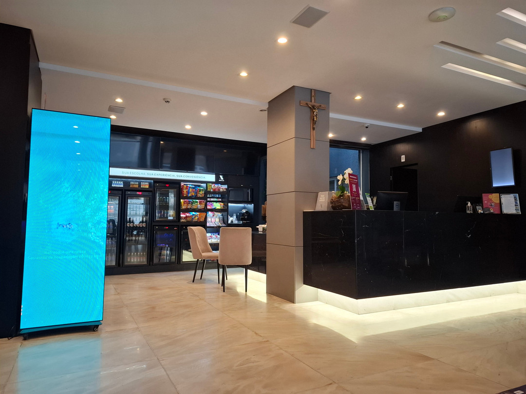 圣塔旅馆酒店主图